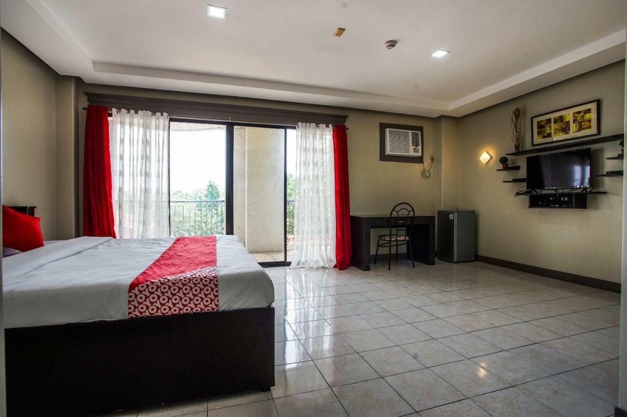 Oyo 192 Tcc Condo-Hostel Davao City Екстериор снимка