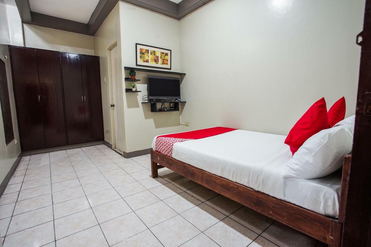 Oyo 192 Tcc Condo-Hostel Davao City Екстериор снимка
