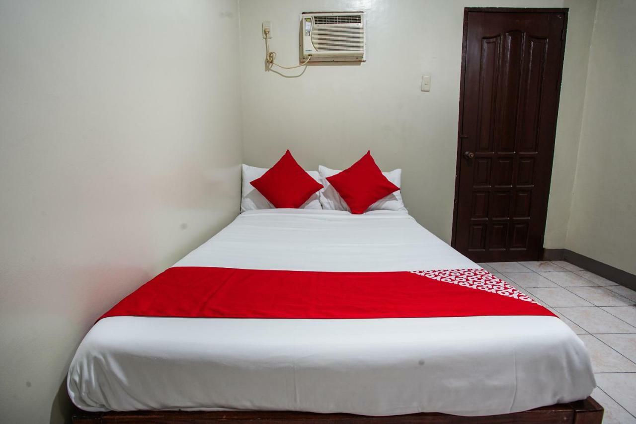 Oyo 192 Tcc Condo-Hostel Davao City Екстериор снимка